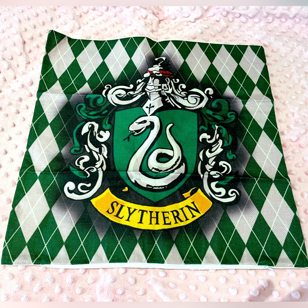 🔆Harry Potter Slytherin Accent Pillow Cover